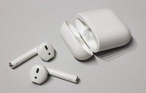 Apple Wireless headphones